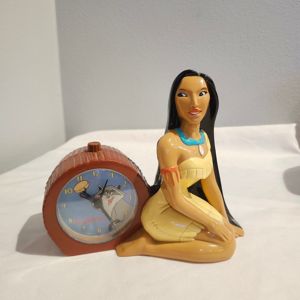 Disney Pocahontas Clock Meeko Vintage 1995 *READ Retro 90's